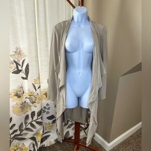 NWT Elaine Rose Tie Waist Lightweight cardigan Jacket Size M